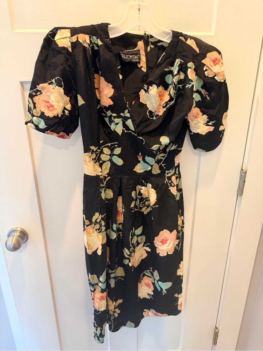 Phoebe Petites Black Rose Floral Puff Sleeve Midi Dress Size 4P
